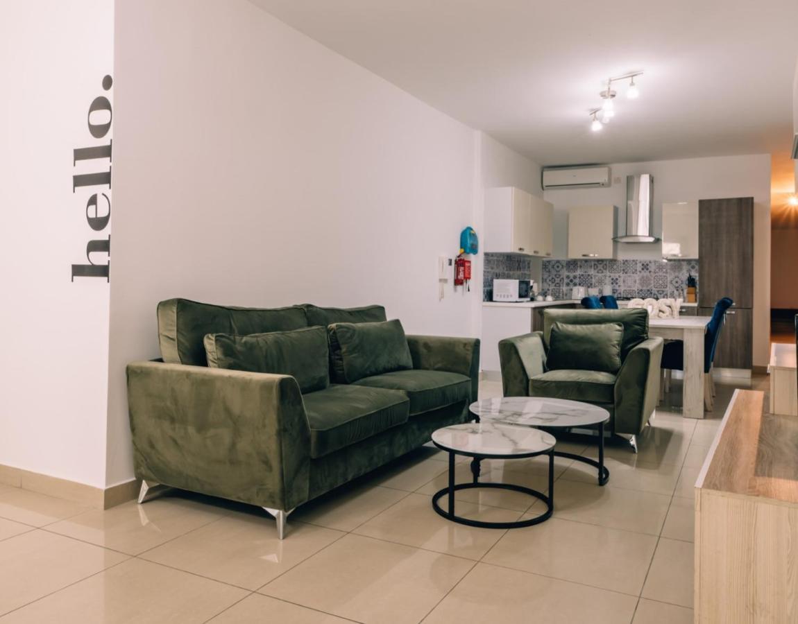 Crimson Court Apartment Is-Swieqi Bagian luar foto